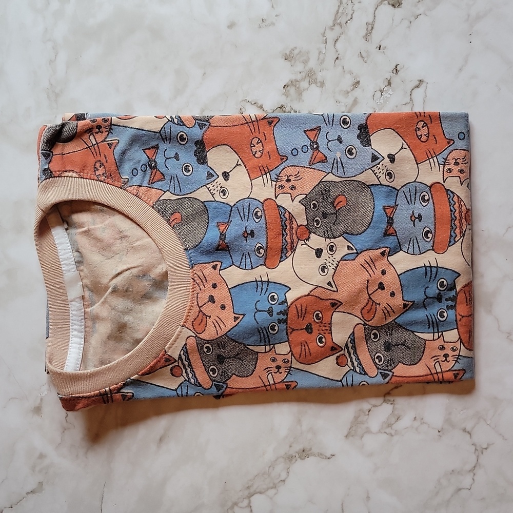 Men's XS Silly Cat Tee Shirt